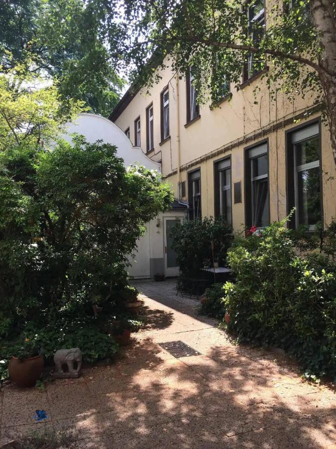 Ruhiges Office-Apartment Mit Kueche - Beuys Apartments Krefeld Exterior foto